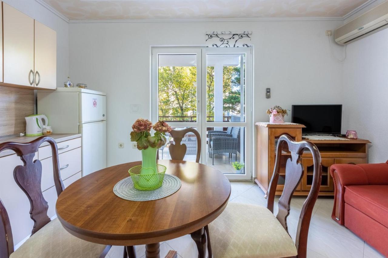 Apartments Pera Selce Ngoại thất bức ảnh