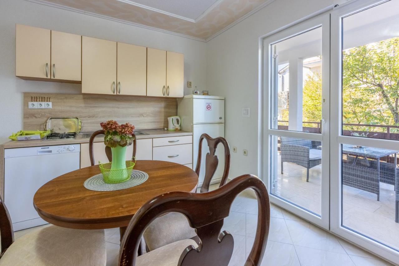 Apartments Pera Selce Ngoại thất bức ảnh