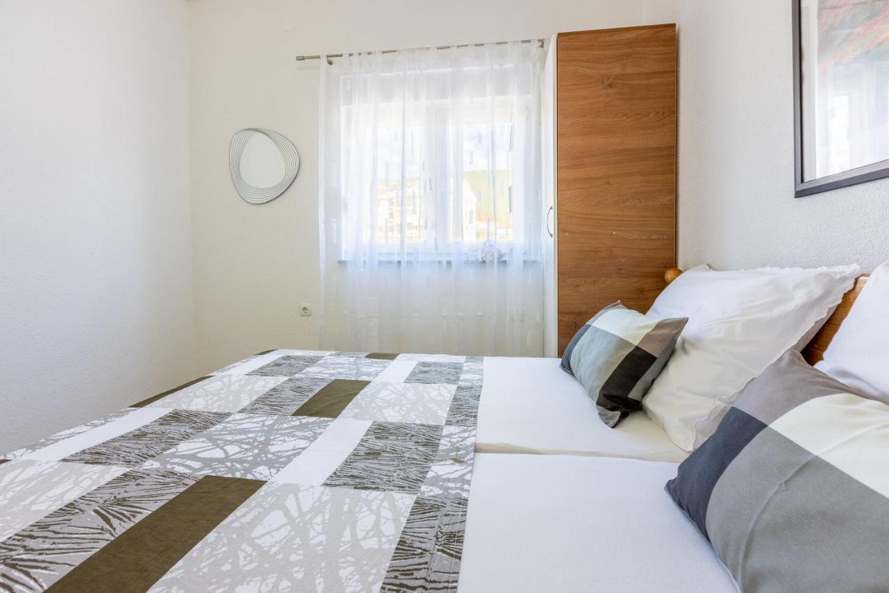 Apartments Pera Selce Ngoại thất bức ảnh