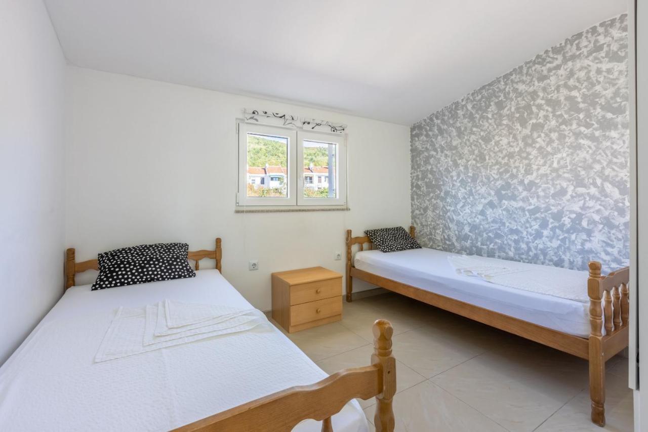 Apartments Pera Selce Ngoại thất bức ảnh